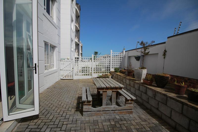 3 Bedroom Property for Sale in Reebok Western Cape